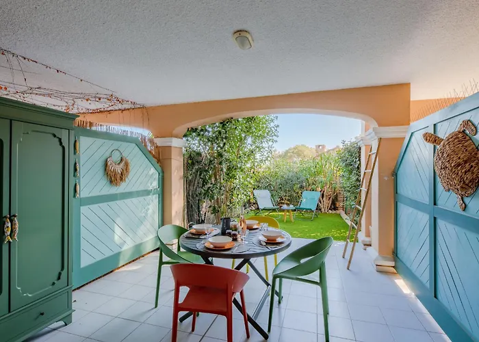 Les Calanques De Boulouris By Interhome Apartament Saint-Raphaël